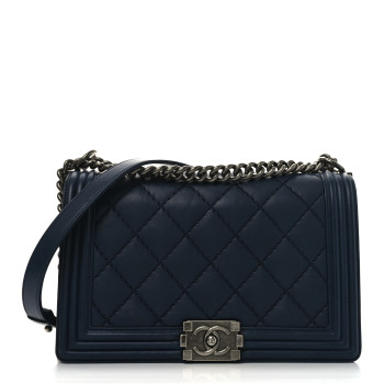CHANEL Calfskin Double Stitch New Medium Boy Flap Navy Blue CHANEL Calfskin Double Stitch New Medium Boy Flap Navy Blue