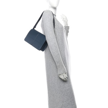 BURBERRY Smooth Calfskin Snip Bag  Lake