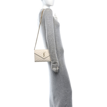 SAINT LAURENT Grain De Poudre Matelasse Chevron Monogram Chain Wallet Crema Soft SAINT LAURENT Grain De Poudre Matelasse Chevron Monogram Chain Wallet Crema Soft