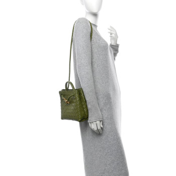 BOTTEGA VENETA Nappa Intrecciato Small Andiamo Shoulder Bag Matcha BOTTEGA VENETA Nappa Intrecciato Small Andiamo Shoulder Bag Matcha