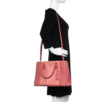 PRADA Saffiano Lux Colorblock Medium Galleria Double Zip Tote Peonia PRADA Saffiano Lux Colorblock Medium Galleria Double Zip Tote Peonia