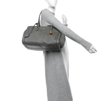 ALEXANDER MCQUEEN Pebbled Calfskin Large Skull Padlock Zip Around Tote Dark Grey ALEXANDER MCQUEEN Pebbled Calfskin Large Skull Padlock Zip Around Tote Dark Grey