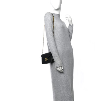 CELINE Shiny Calfskin Triomphe Margo Wallet on Chain Black CELINE Shiny Calfskin Triomphe Margo Wallet on Chain Black