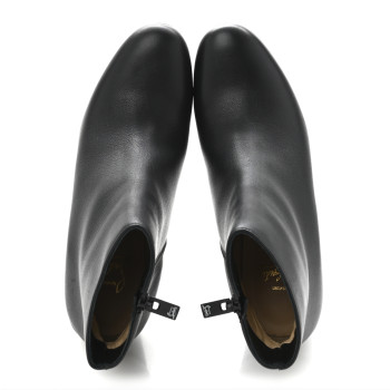 CHRISTIAN LOUBOUTIN Calfskin Turela 85 Ankle Boots 36 Black CHRISTIAN LOUBOUTIN Calfskin Turela 85 Ankle Boots 36 Black