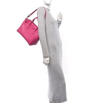 GIVENCHY Sugar Goatskin Small Antigona Fuchsia GIVENCHY Sugar Goatskin Small Antigona Fuchsia
