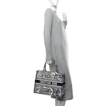 CHRISTIAN DIOR Canvas Embroidered Medium Dioriviera Toile De Jouy Book Tote Blue