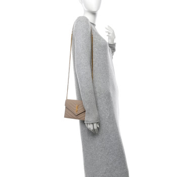 SAINT LAURENT Grain De Poudre Matelasse Chevron Monogram Envelope Chain Wallet Dark Beige SAINT LAURENT Grain De Poudre Matelasse Chevron Monogram Envelope Chain Wallet Dark Beige