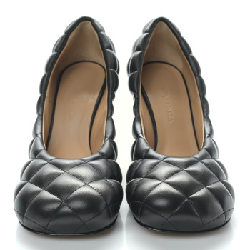 BOTTEGA VENETA Nappa Matelasse Padded Dream Pumps 38 Black BOTTEGA VENETA Nappa Matelasse Padded Dream Pumps 38 Black