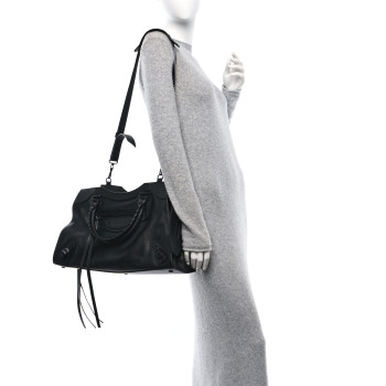 BALENCIAGA Grained Calfskin Neo Classic Black Hardware Medium City Black BALENCIAGA Grained Calfskin Neo Classic Black Hardware Medium City Black