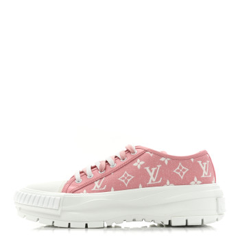 LOUIS VUITTON Denim Monogram Squad Sneakers 41 Pink