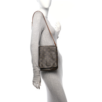 LOUIS VUITTON Monogram Musette Salsa LOUIS VUITTON Monogram Musette Salsa