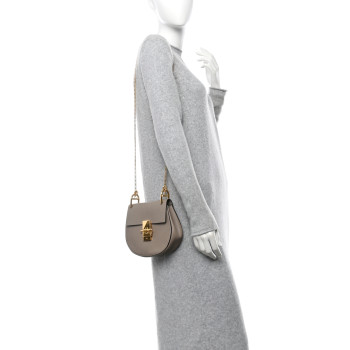 CHLOE Grained Lambskin Mini Drew Shoulder Bag Motty Grey CHLOE Grained Lambskin Mini Drew Shoulder Bag Motty Grey