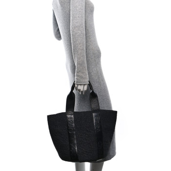 CHLOE Raffia Calfskin Large Woody Basket Bag Black CHLOE Raffia Calfskin Large Woody Basket Bag Black