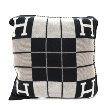 HERMES Wool Cashmere Avalon III Pillow PM Ecru Black HERMES Wool Cashmere Avalon III Pillow PM Ecru Black