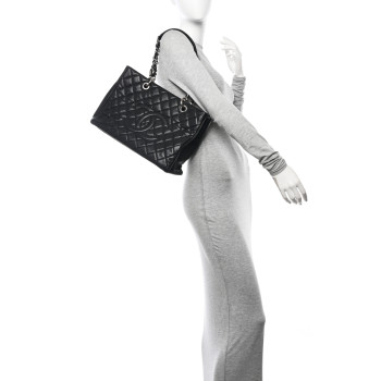 CHANEL Caviar Quilted Grand Shopping Tote GST Black CHANEL Caviar Quilted Grand Shopping Tote GST Black