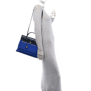 HERMES Vache Hunter Toile Militaire Herbag Zip 31 PM Bleu Electrique Bleu Indigo HERMES Vache Hunter Toile Militaire Herbag Zip 31 PM Bleu Electrique Bleu Indigo