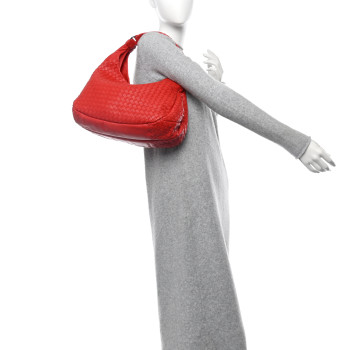 BOTTEGA VENETA Nappa Intrecciato Medium Campana Hobo Red BOTTEGA VENETA Nappa Intrecciato Medium Campana Hobo Red