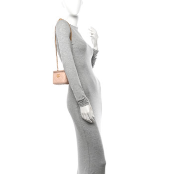 CHANEL Lambskin Quilted Mini Sweet Camellia Vanity Case With Chain Beige CHANEL Lambskin Quilted Mini Sweet Camellia Vanity Case With Chain Beige