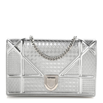 CHRISTIAN DIOR Metallic Patent Micro-Cannage Diorama Wallet on Chain Pouch Silver
