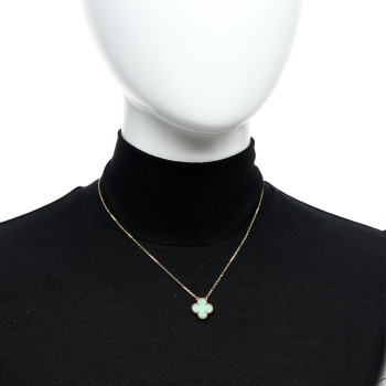 VAN CLEEF & ARPELS 18K Yellow Gold Malachite Vintage Alhambra Pendant Necklace