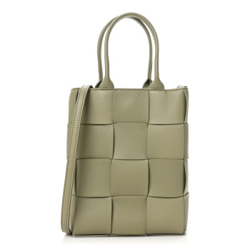 BOTTEGA VENETA Lambskin Maxi Intrecciato North South Cassette Tote Travertine BOTTEGA VENETA Lambskin Maxi Intrecciato North South Cassette Tote Travertine