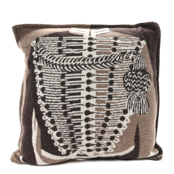 HERMES Wool Cashmere Brandebourgs Pillow Ecorce HERMES Wool Cashmere Brandebourgs Pillow Ecorce