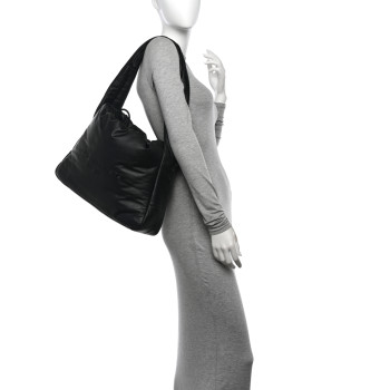 ALEXANDER WANG Lambskin Large Ryan Puffer Bag Black ALEXANDER WANG Lambskin Large Ryan Puffer Bag Black