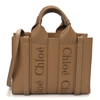 CHLOE Calfskin Small Woody Tote Light Tan CHLOE Calfskin Small Woody Tote Light Tan
