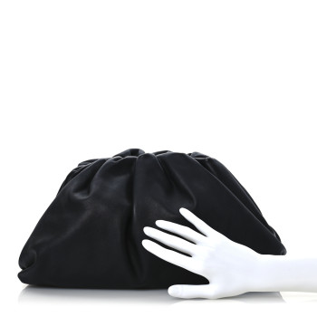 BOTTEGA VENETA Smooth Butter Calf The Pouch Oversized Clutch Black BOTTEGA VENETA Smooth Butter Calf The Pouch Oversized Clutch Black