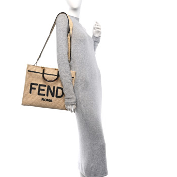 FENDI Straw Vitello King Plexiglass Woven Medium Fendi Sunshine Shopper Tote Natural Black