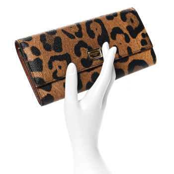 DOLCE & GABBANA Dauphine Leopard Print Flap Wallet DOLCE & GABBANA Dauphine Leopard Print Flap Wallet