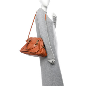 CHLOE Calfskin Medium Paraty Suntan CHLOE Calfskin Medium Paraty Suntan