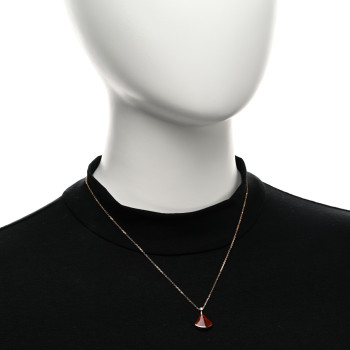 BULGARI 18K Rose Gold Diamond Carnelian Divas' Dream Pendant Necklace BULGARI 18K Rose Gold Diamond Carnelian Divas' Dream Pendant Necklace