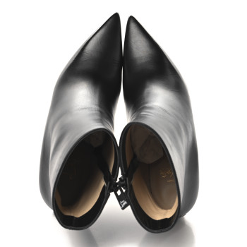 CHRISTIAN LOUBOUTIN Calfskin Condora Booty 85 Ankle Boots 39.5 Black CHRISTIAN LOUBOUTIN Calfskin Condora Booty 85 Ankle Boots 39.5 Black